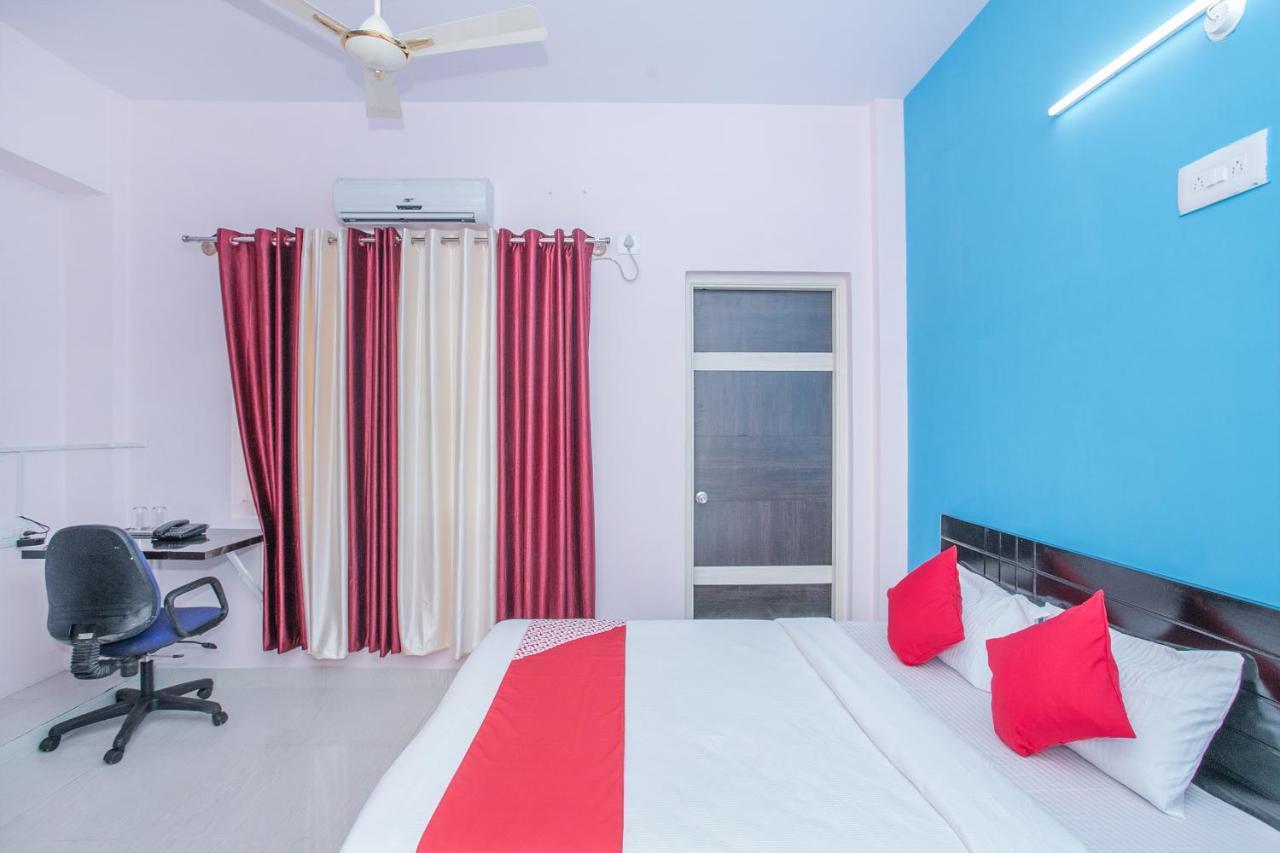 Oyo 24069 Flagship Aaira Inn Bengaluru Zewnętrze zdjęcie